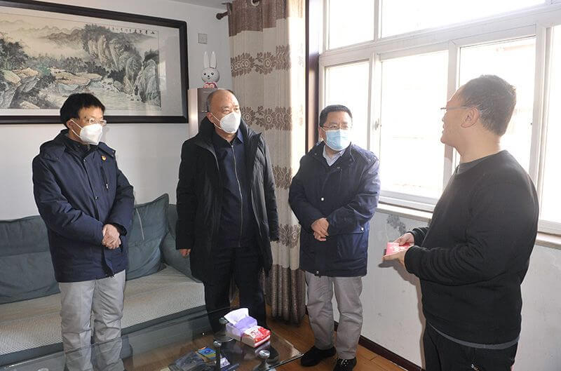 集团公司到园区发展节前慰问活动